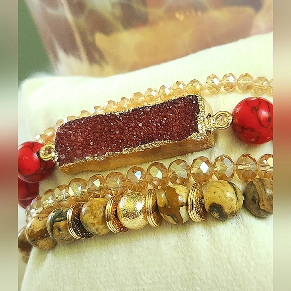 NWT Ryze Natural Stone Druzy, Red Howlite,& Picture Jasper Beaded Staxx Bracelet - Picture 2 of 6